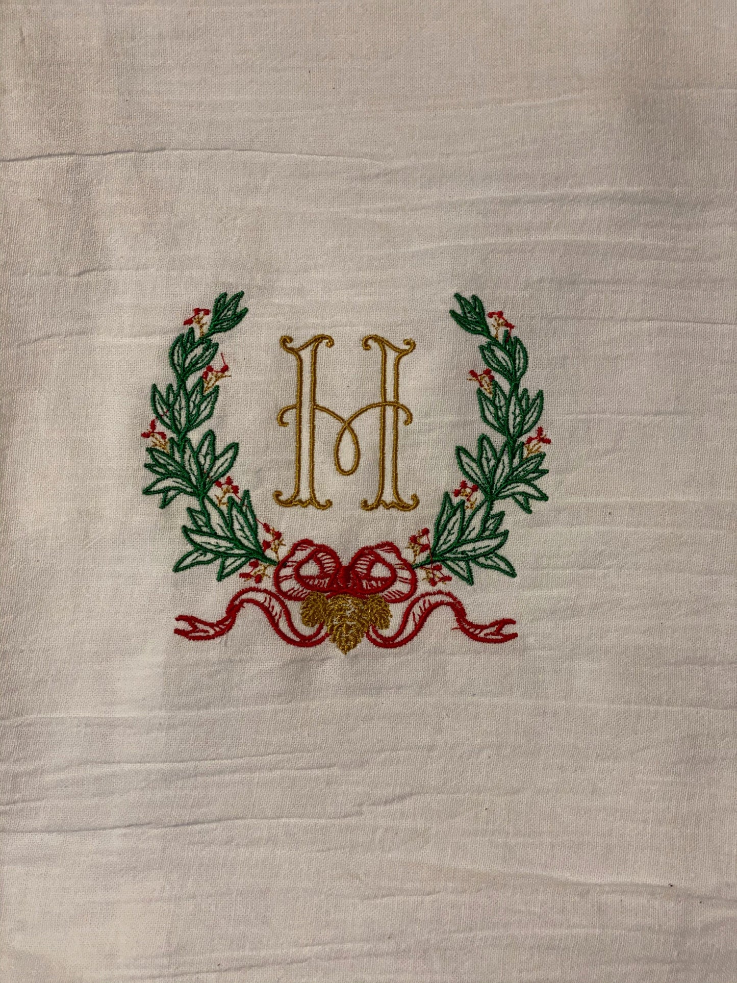 Monogrammed Hand Towel / Christmas Kitchen Towel / Wedding Gift / Personalized